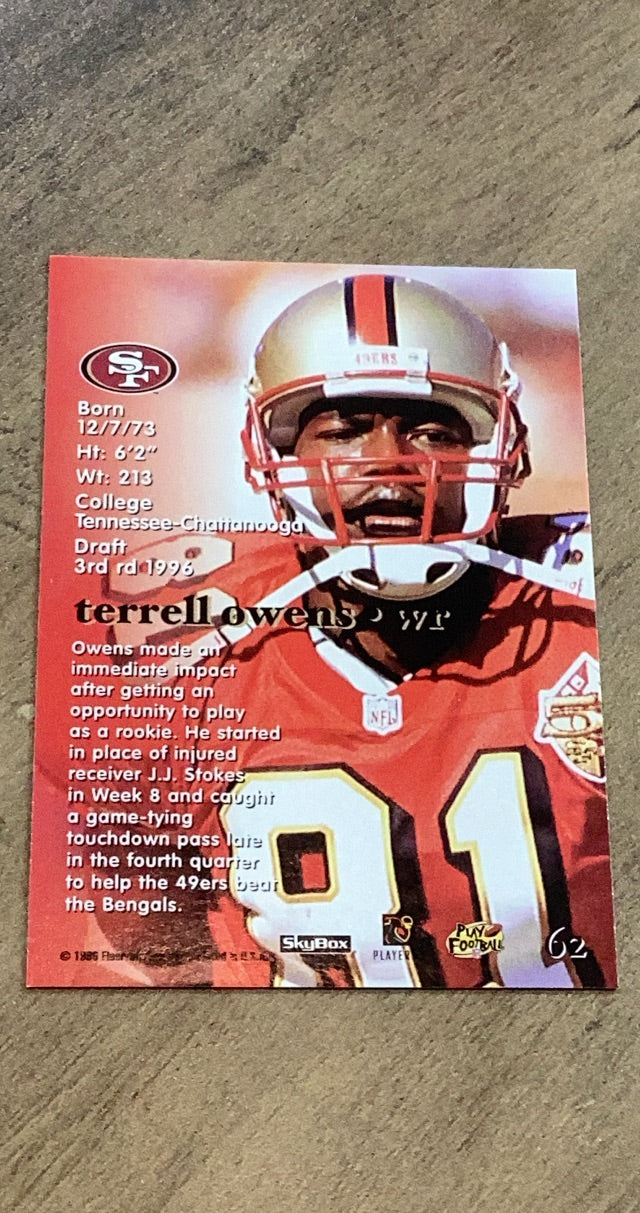 Terrell Owens San Francisco 49ers MLB 1996 SkyBox Impact Rookies 62 RC trading card Skybox