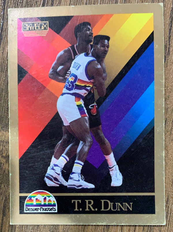 T.R. Dunn 1990 1990-91 SkyBox trading card