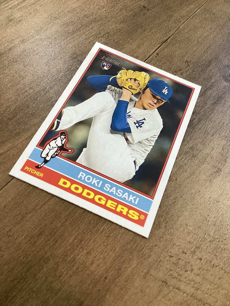 Roki Sasaki 2025 Topps Heritage RC trading card Topps