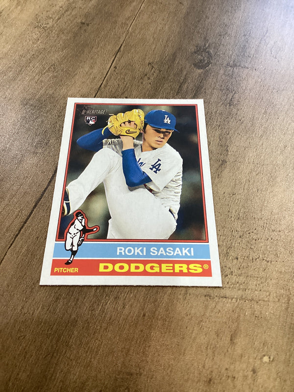 Roki Sasaki 2025 Topps Heritage RC trading card Topps