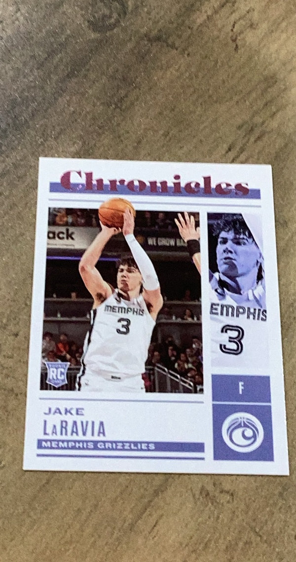 Jake LaRavia 2022-23 Panini Chronicles Pink 37 trading card image front