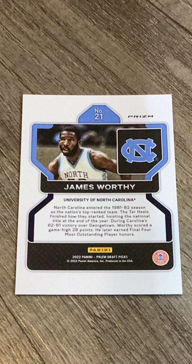 James Worthy 2022 Prizm Draft Picks Green 21 trading card image rear