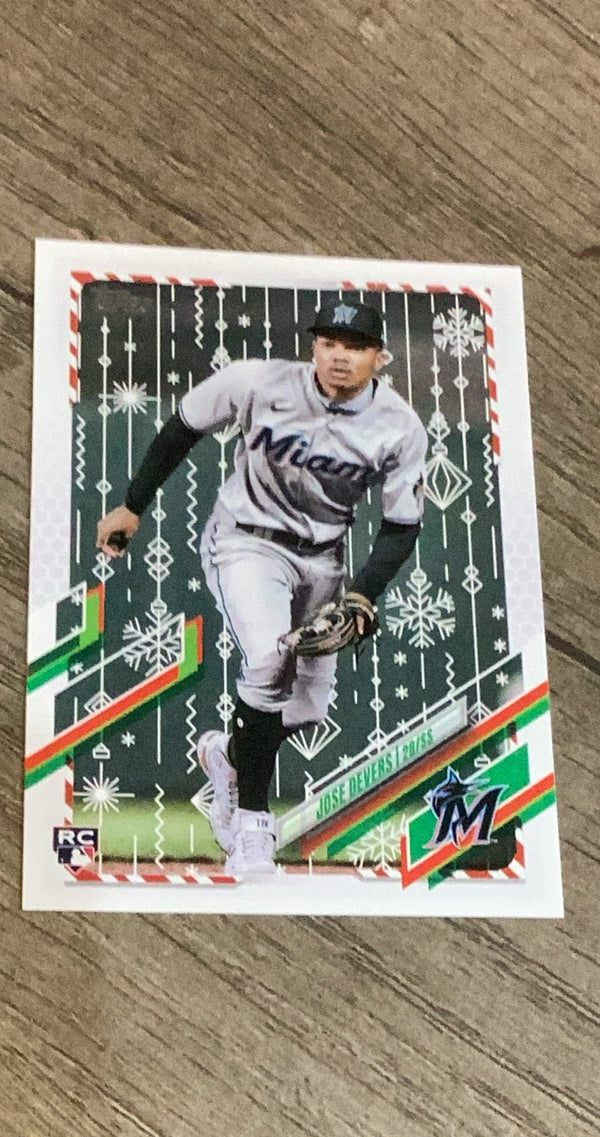Jose Devers 2021 Topps Holiday HW116 trading card image front
