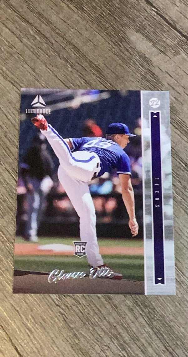 Glenn Otto 2022 Panini Chronicles - Luminance 1 trading card image front