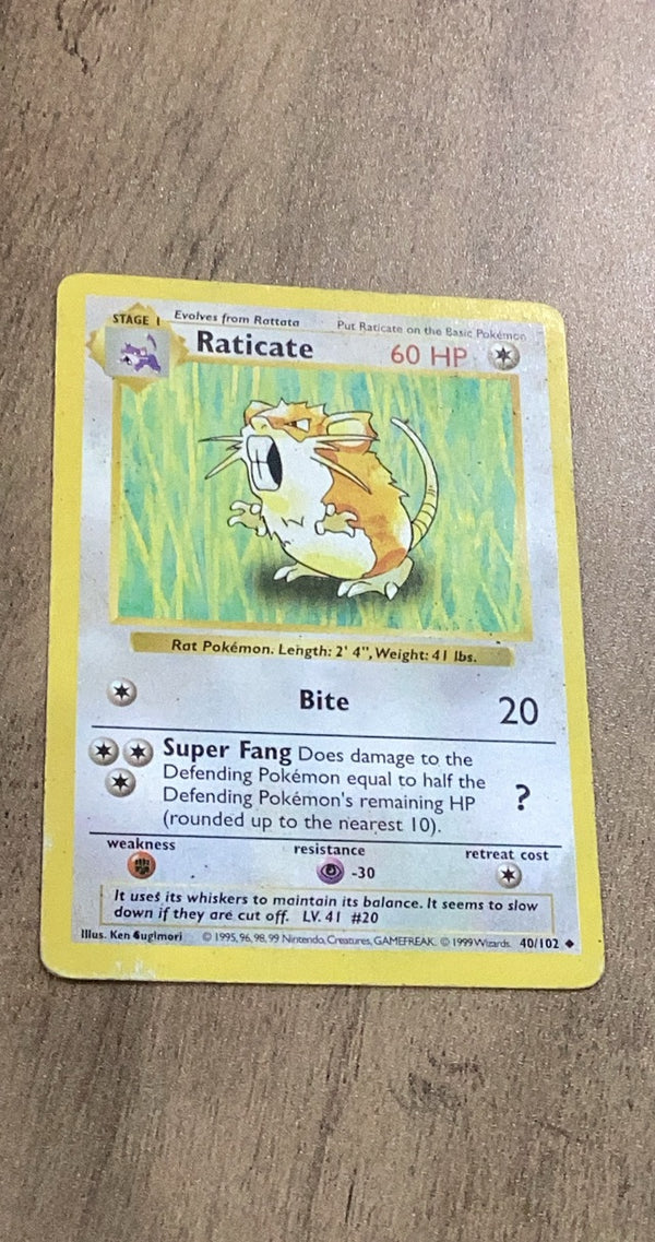 Raticate 1999 Base Set Shadowless 040/102 trading card image front
