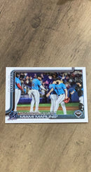 Miami Marlins 2025 Topps 340 team card image front