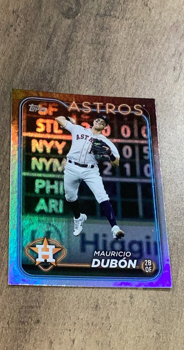 Mauricio Dubón 2024 Topps Rainbow Foil 326 front