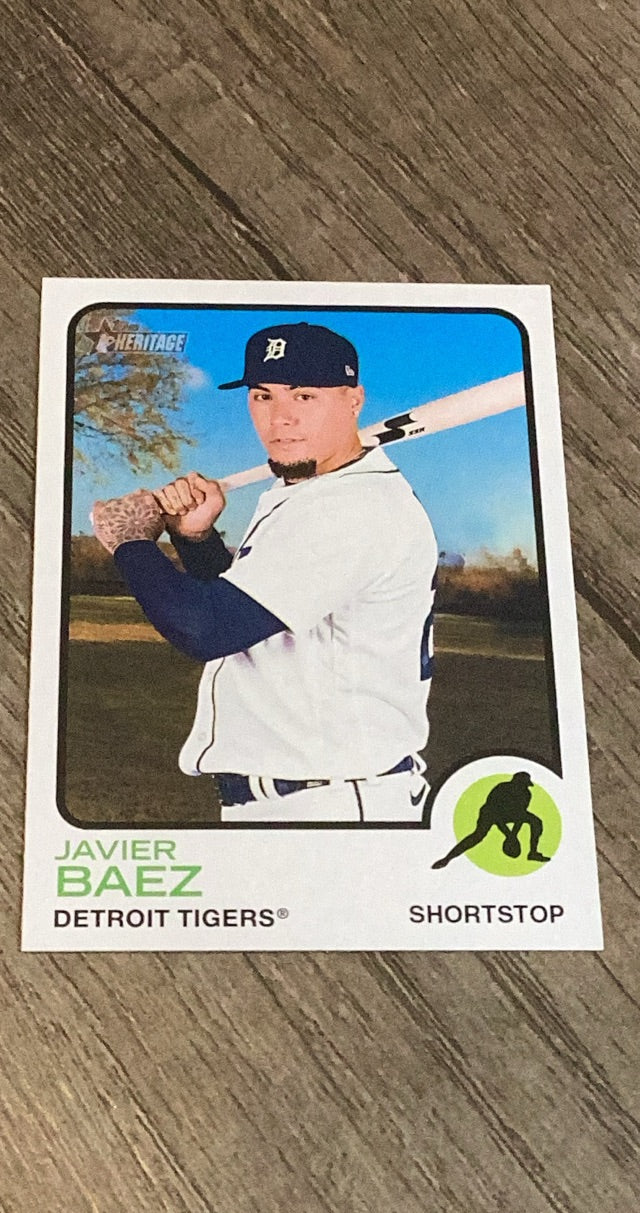 Javier Baez 2022 Topps Heritage 692 trading card image front