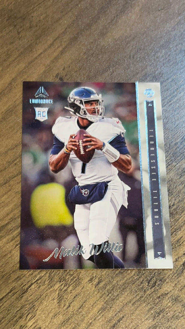 Malik Willis 2022 Panini Chronicles - Luminance Update Rookies 201 trading card image front