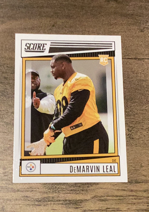 DeMarvin Leal 2022 Score 356 trading card image front