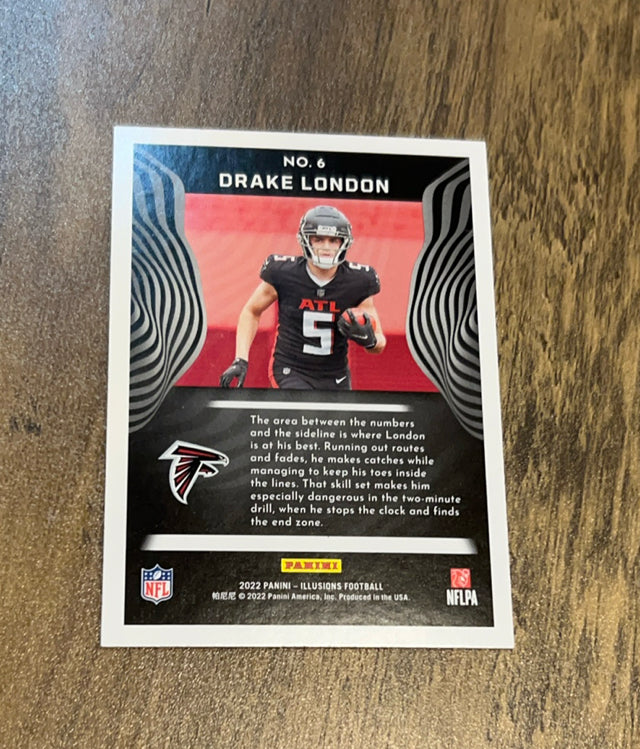 Drake London 2022 Panini Illusions Trophy Collection Emerald trading card back
