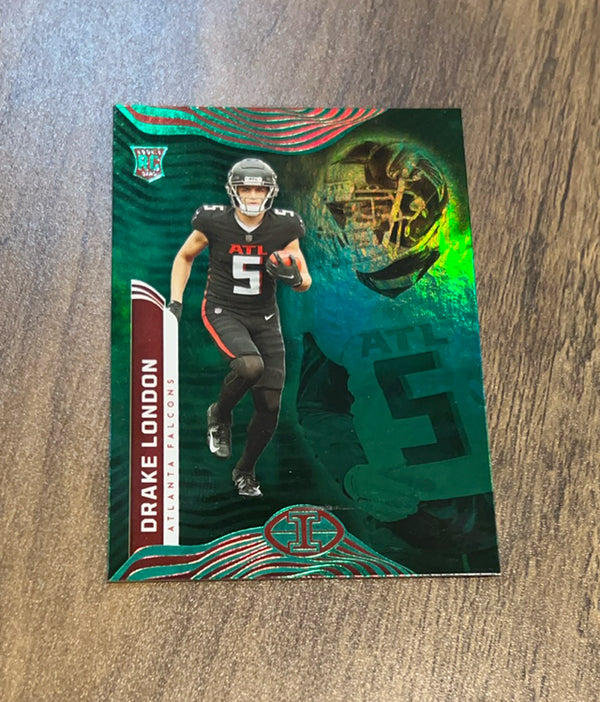 Drake London 2022 Panini Illusions Trophy Collection Emerald trading card