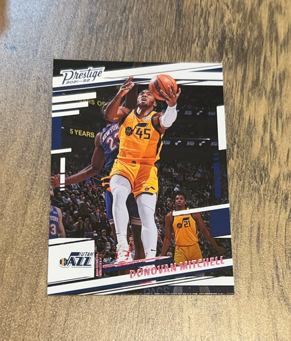 Donovan Mitchell 2021-22 Panini Chronicles - Pink 68 trading card image front