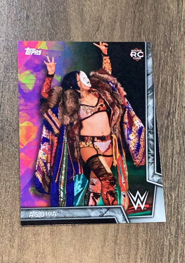 Asuka 2018 Topps WWE Women's Division trading card Topps
