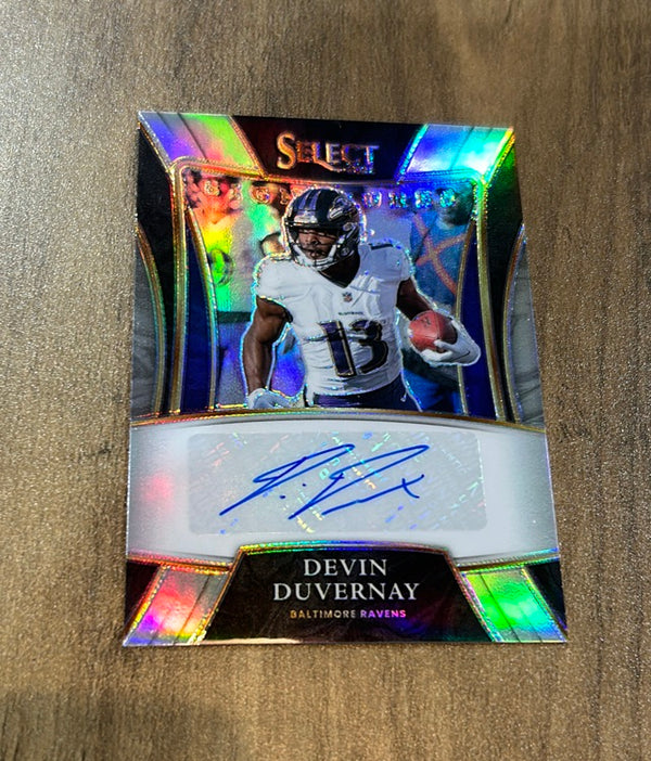 Devin Duvernay 2021 Panini Select Signatures Prizm trading card image front