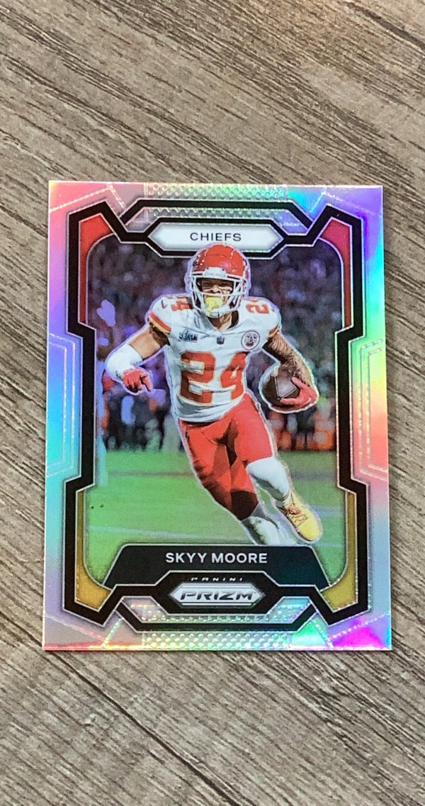 Skyy Moore 2023 Panini Prizm Silver trading card image front