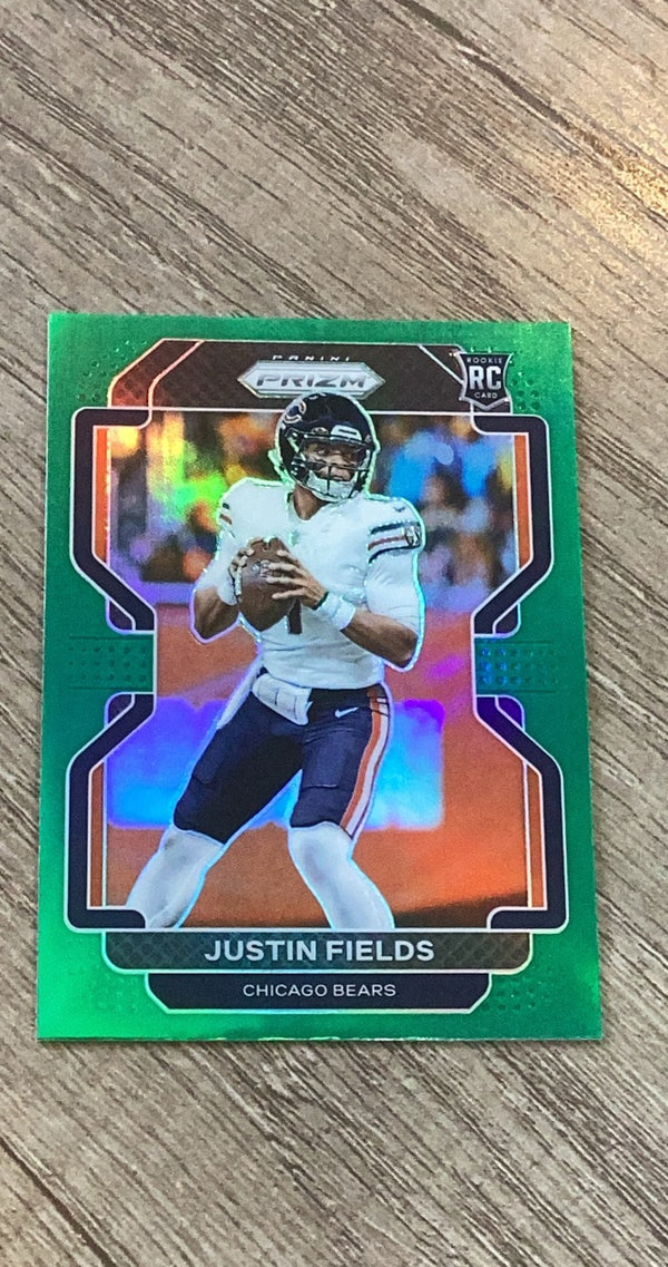 Justin Fields 2021 Panini Prizm Green trading card image front