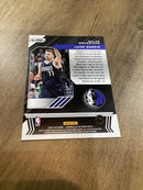 Luka Doncic Dallas Mavericks NBA 2022-23 Panini Chronicles Panini