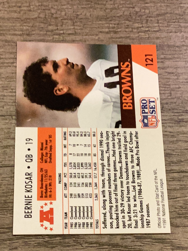 Bernie Kosar Cleveland Browns NFL 1991 Pro Set FACT Mobil 121 Pro Set