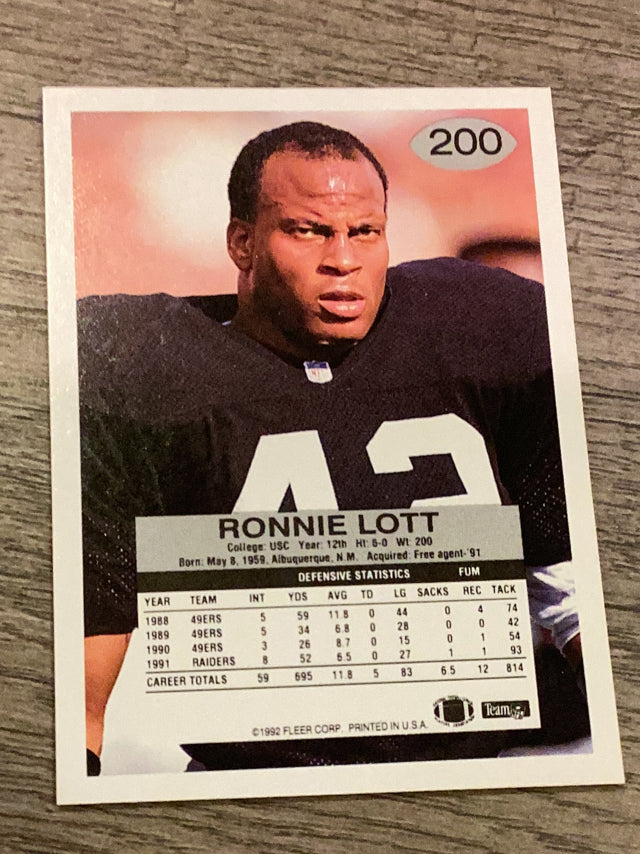 Ronnie Lott Los Angeles Raiders NFL 1992 Fleer 200 Fleer
