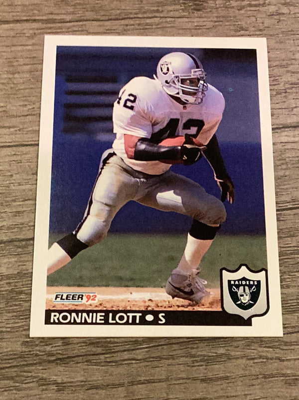 Ronnie Lott Los Angeles Raiders NFL 1992 Fleer 200 