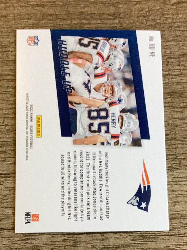 New England Patriots New England Patriots NFL 2022 Score: Huddle Up Red HU-NE Panini