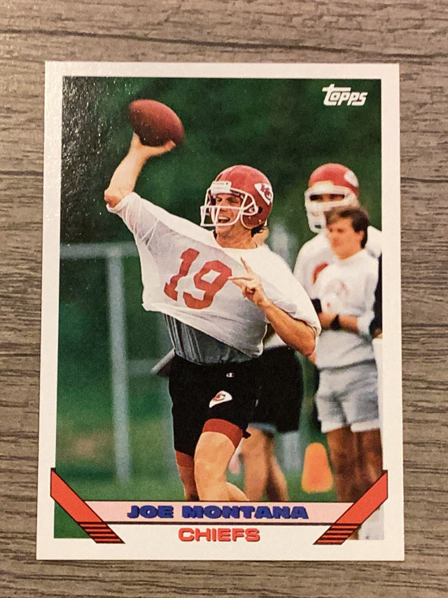 Joe Montana Kansas City Chiefs NFL 1993 Topps - Gold 200 