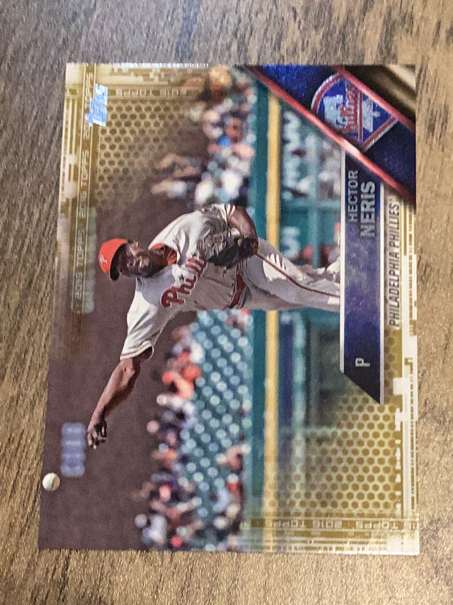 Hector Neris Philadelphia Phillies MLB 2016 Topps Update - Gold US95 SN2016