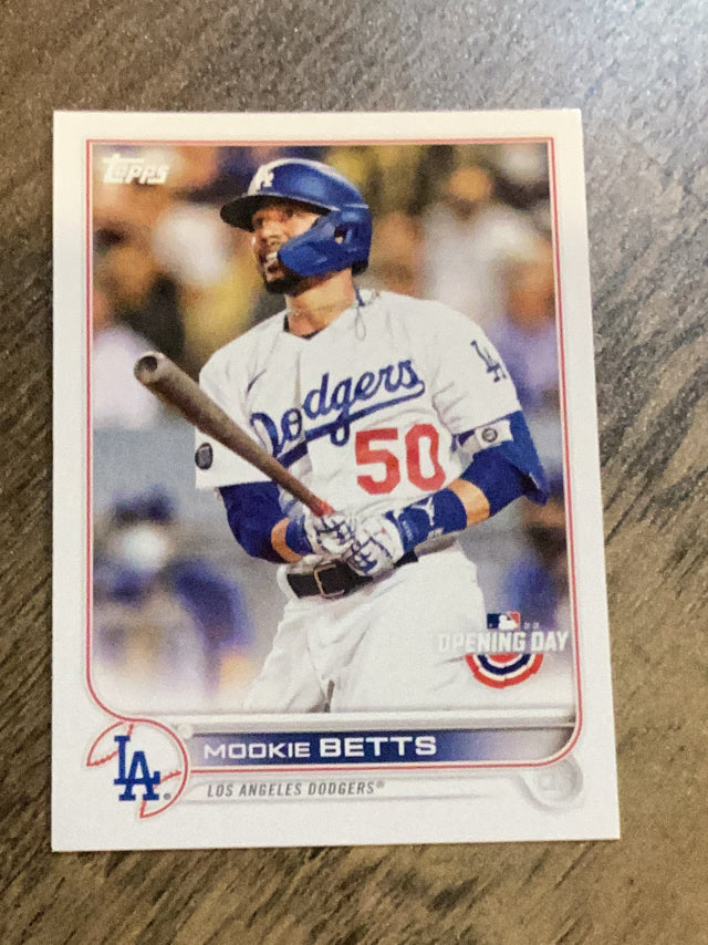 Mookie Betts Los Angeles Dodgers MLB 2022 Topps Opening Day 200 BASE: Batting