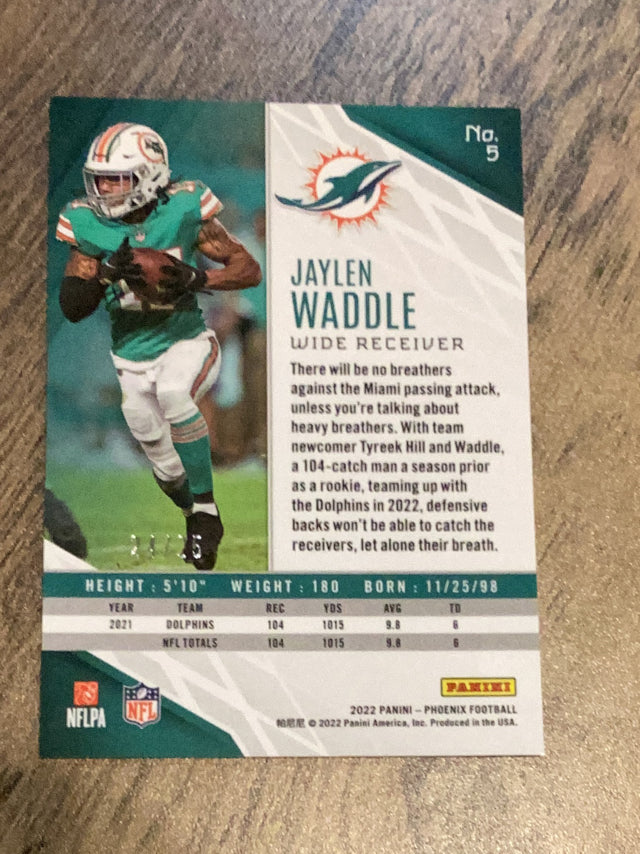 Jaylen Waddle Miami Dolphins NFL 2022 Panini Phoenix: Green 5 SN25 Panini