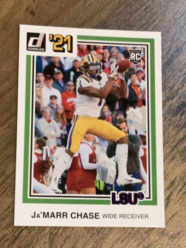 Ja'Marr Chase LSU Tigers NFL 2021 Panini Chronicles Draft Picks - Purple 36 SN49