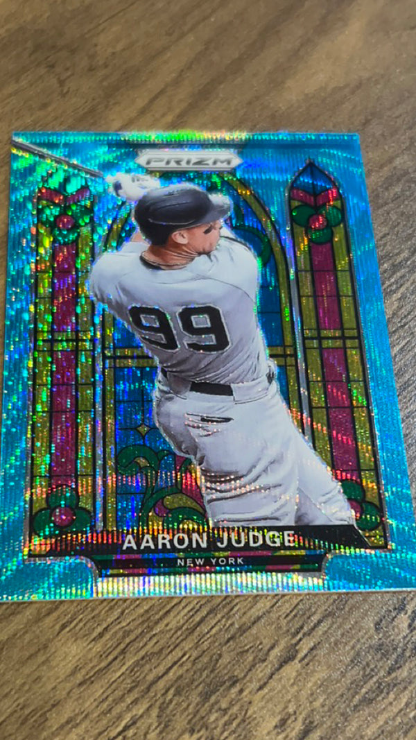 Aaron Judge New York Yankees MLB 2021 Panini Prizm - Stained Glass Carolina Blue Prizm SG-5 